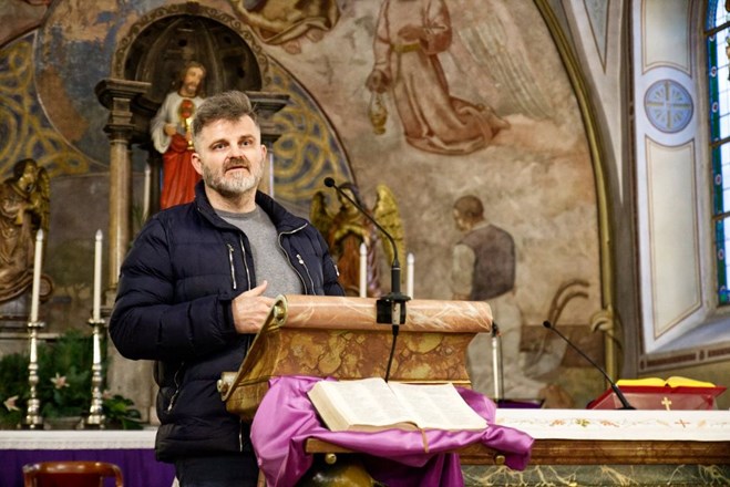 Stjepan Arnuš na duhovnoj obnovi u Ludbregu: Ovo su četiri načina kako se možemo okupati u Krvi Kristovoj 